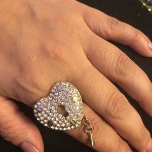 Heart shaped stretchy Crystal Filled ring and key